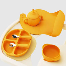 Load image into Gallery viewer, INOBY Silicone Weaning Set Pumpkin Design